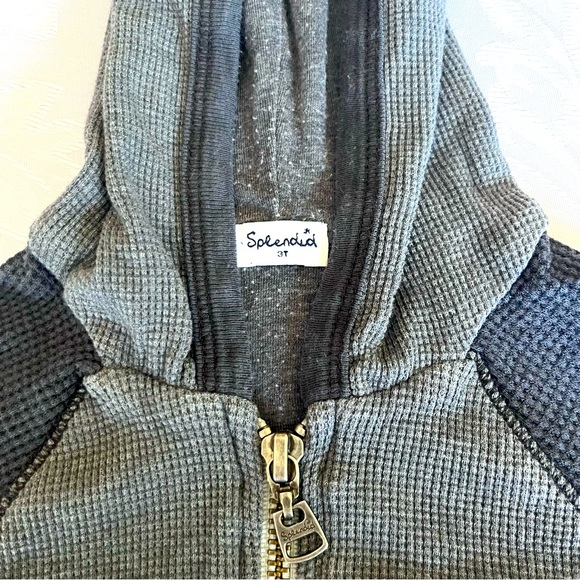 Splendid Gray Thermal Zip Shirt with Hood. 3T - Picture 2 of 3
